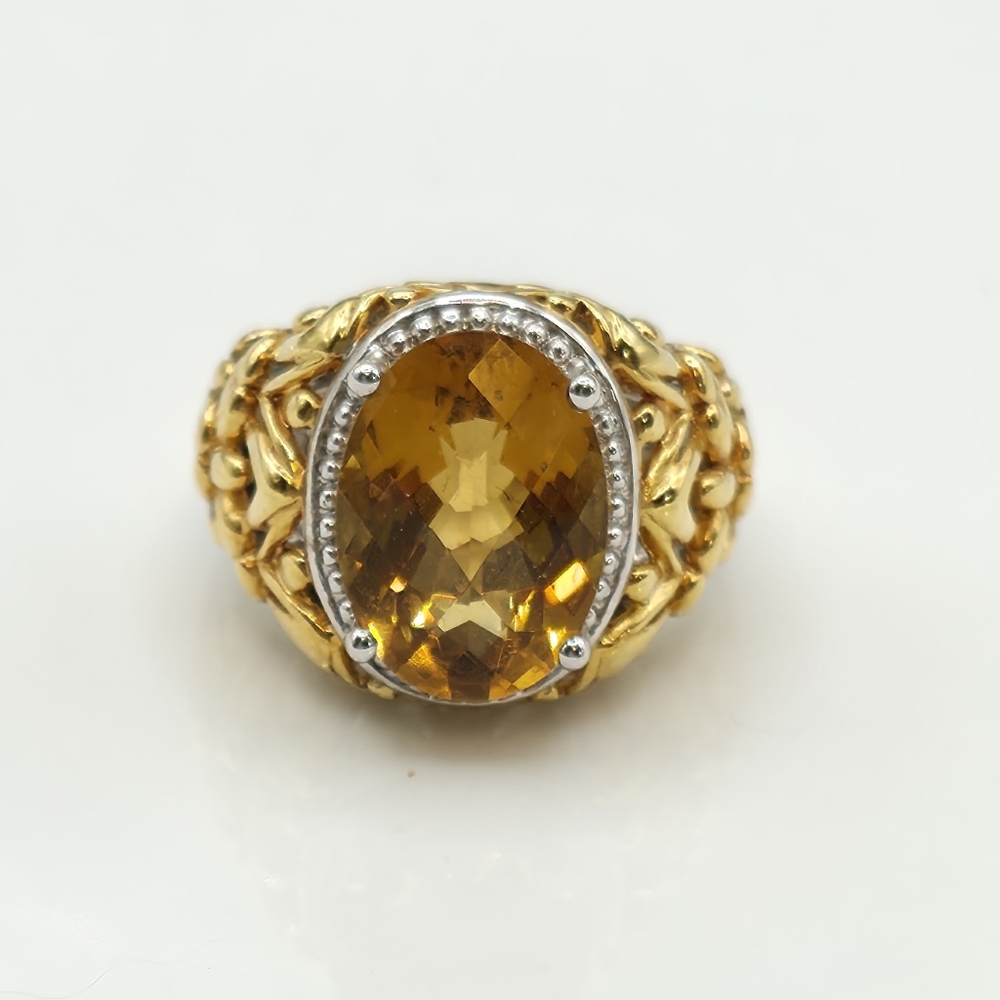 NWOT Stunning Victoria Wieck Estate  Honey Citrine Ring